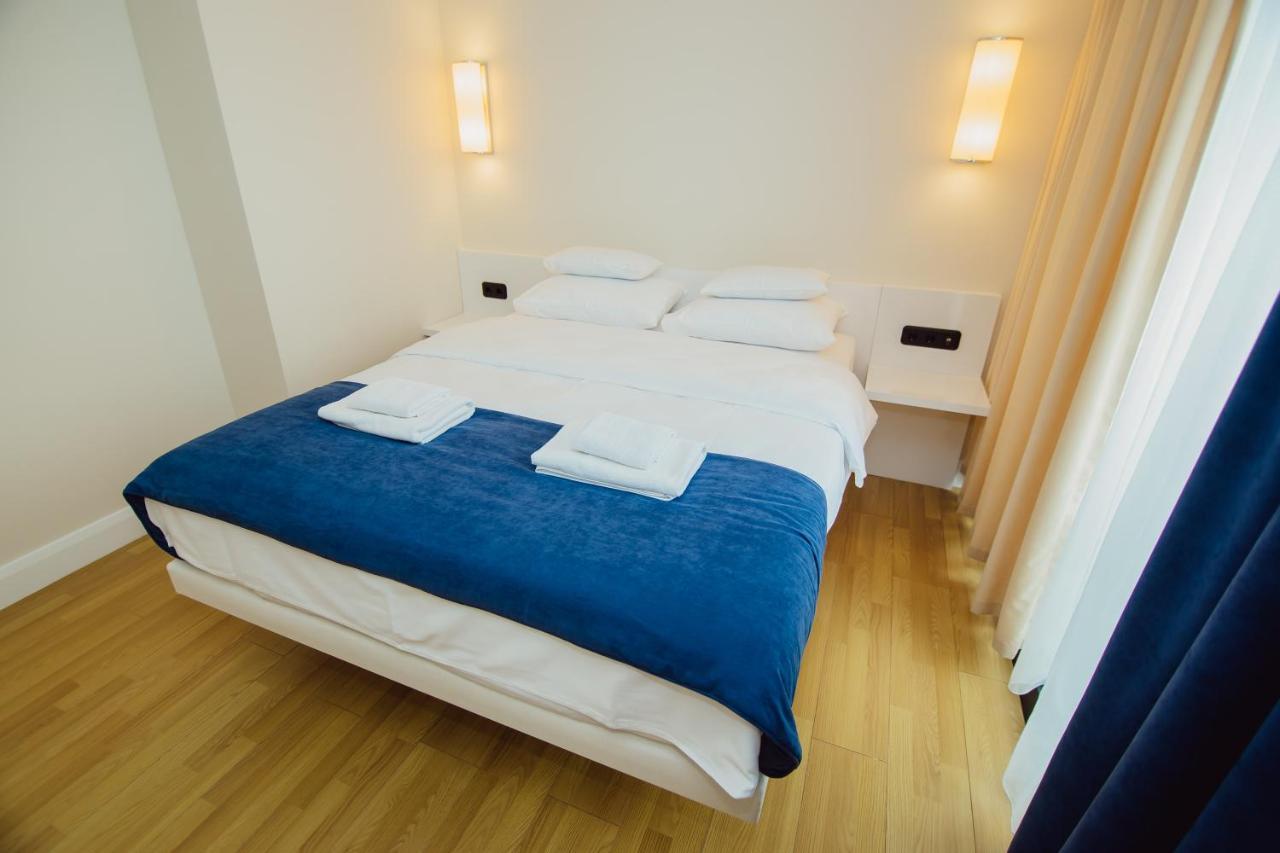 Premium Aparthotel With Sea View Batumi Exteriör bild